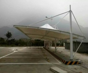 供应济南 青岛 泰安膜结构停车棚、自行车停车棚