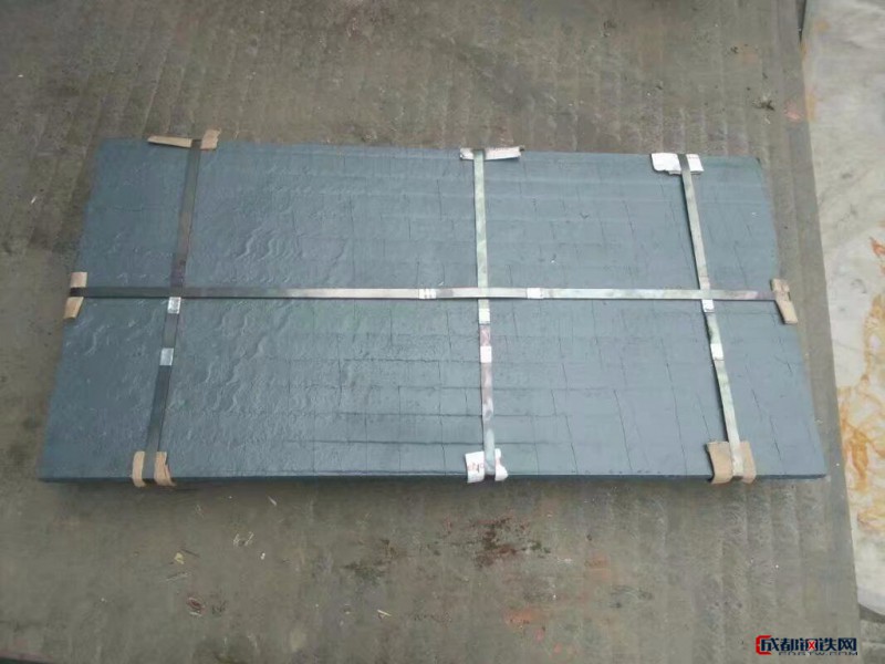 恒创 双金属钢板堆焊耐磨板双金属耐磨钢板耐磨复合板堆焊衬板
